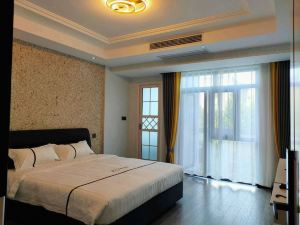 West Firefly Homestay