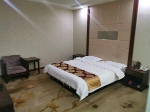 Tongxin Yuanfu Business Hotel