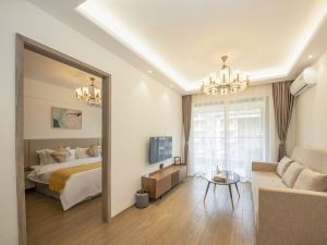 Yumi Boutique Apartment (Tengchong Dalongjing Ancient Town Branch)