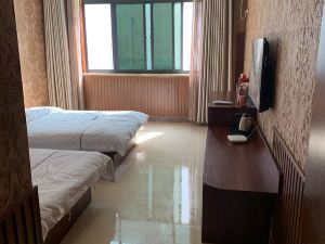 Sanya Hot Spring Hotel