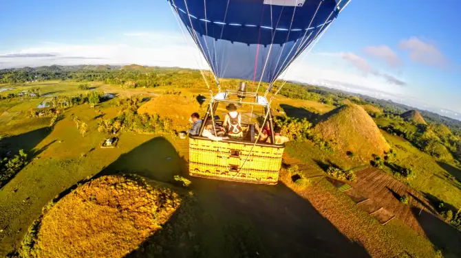 2_Sky's the Limit Hot Air Balloon Rides