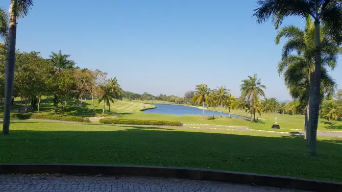 3_Khao Kheow Country Club