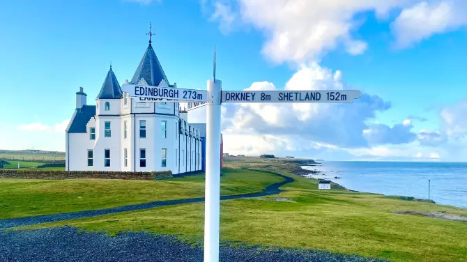 1_John O'Groats Signpost