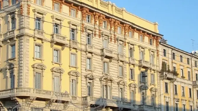 2_Palazzo Luraschi