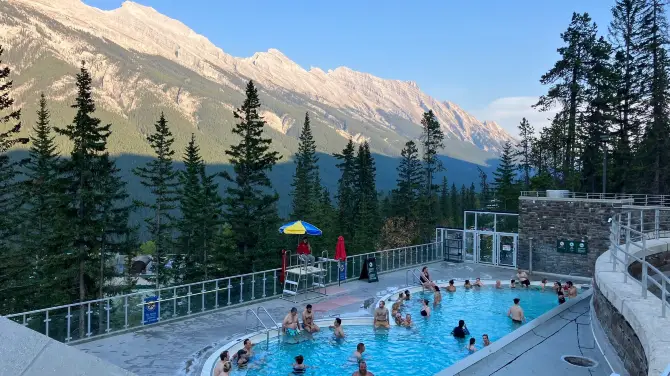 3_Banff Upper Hot Springs