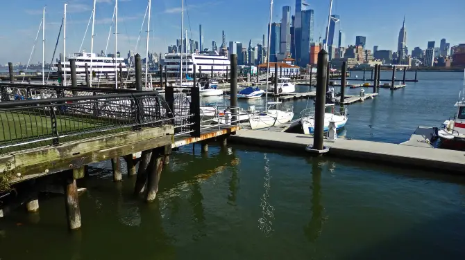 3_Hoboken Waterfront Walkway