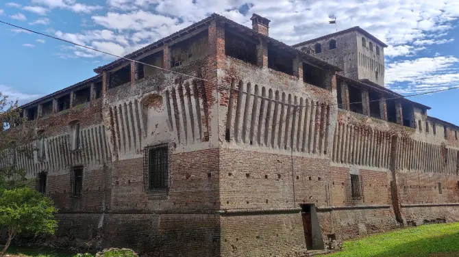 5_Castle of Roccabianca