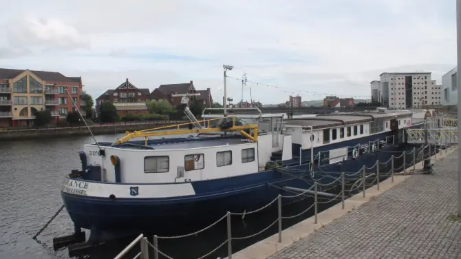 5_Lagan Legacy's The Belfast Barge