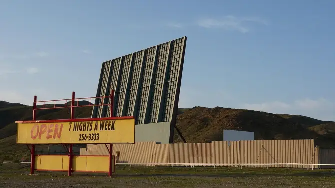 3_Skyline Drive-in Theater