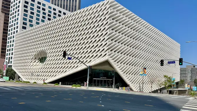 5_The Broad