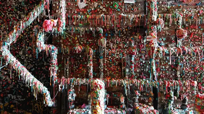 4_The Gum Wall