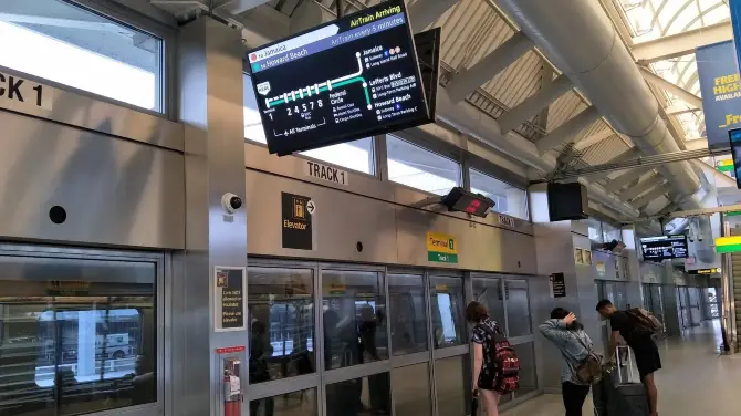 1_AirTrain JFK