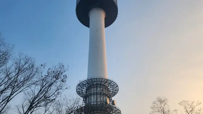 2_Namsan Cable Car