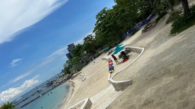 2_The Mactan Newtown Beach