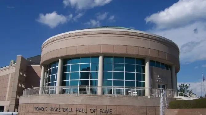 3_Women's Basketball Hall of Fame