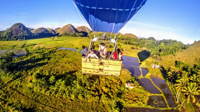 3_Sky's the Limit Hot Air Balloon Rides