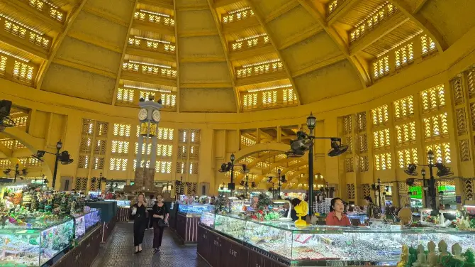 2_The Central Market