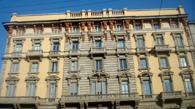 1_Palazzo Luraschi