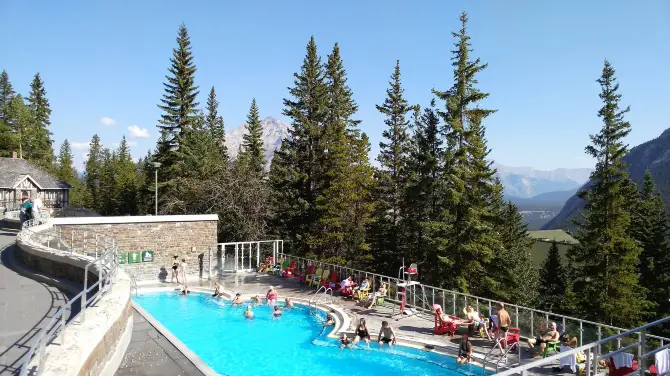 5_Banff Upper Hot Springs