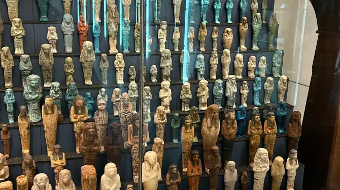 3_Petrie Museum of Egyptian Archaeology