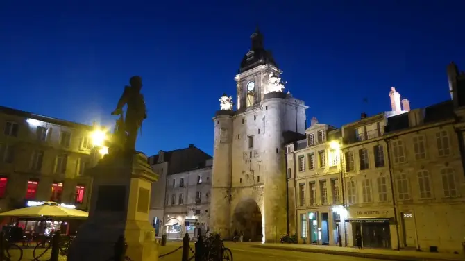 3_Porte de la Grosse-Horloge