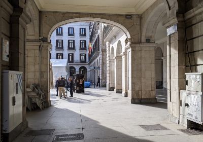 Plaza Porticada