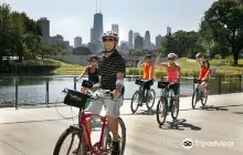 Bobby's Bike Hike - Chicago Bike, Walking & Food Tours