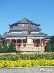 Bronze Statue of Sun Yat-sen