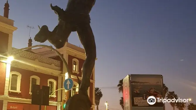 4_Monument to Miquel Biada