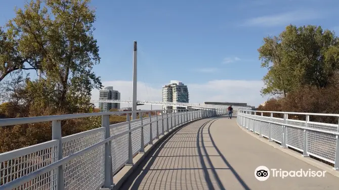 5_Bob Kerrey Pedestrian Bridge.