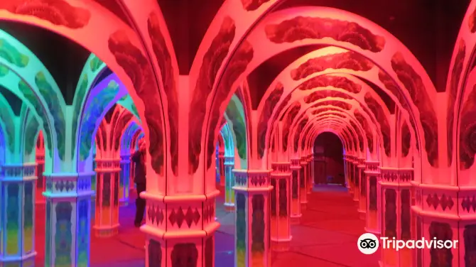 1_Magowan's Infinite Mirror Maze