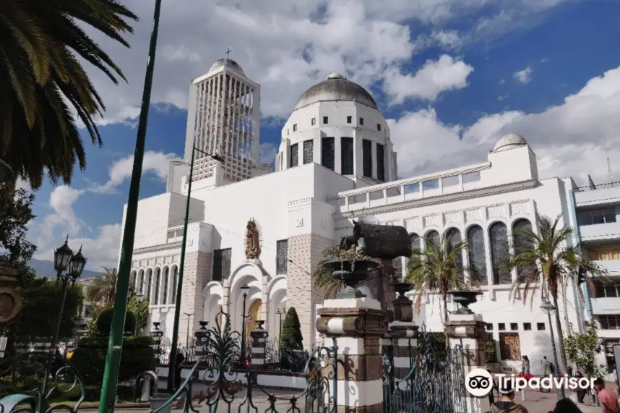 La Catedral de Ambato