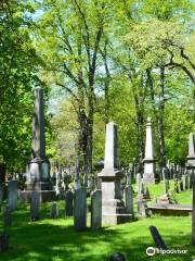 Holy Cross Cemetery