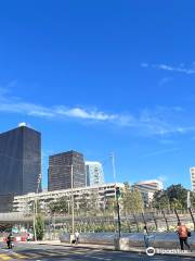 Parvis de la Défense