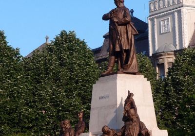 Lajos Kossuth Monument