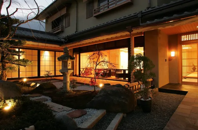 Ryokan Kyoto: Best 15 Japanese Traditional Inn in Kyoto