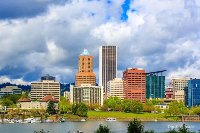 10 Domestic US Cities to Visit in June