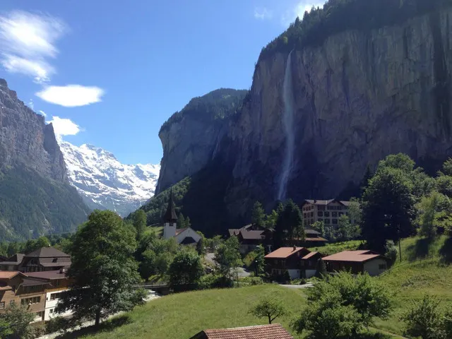 Every Charming Town is a Beautiful Highlight of the Swiss Lakes and Mountains