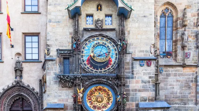 2_Prague Astronomical Clock