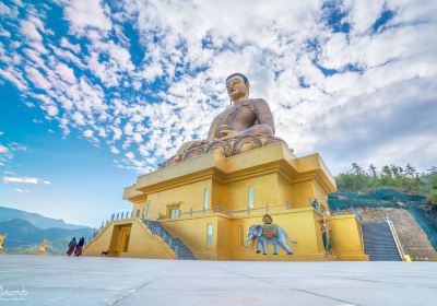 Buddha Dordenma Statue སྟོན་པ་རྡོར་གདན་མ།