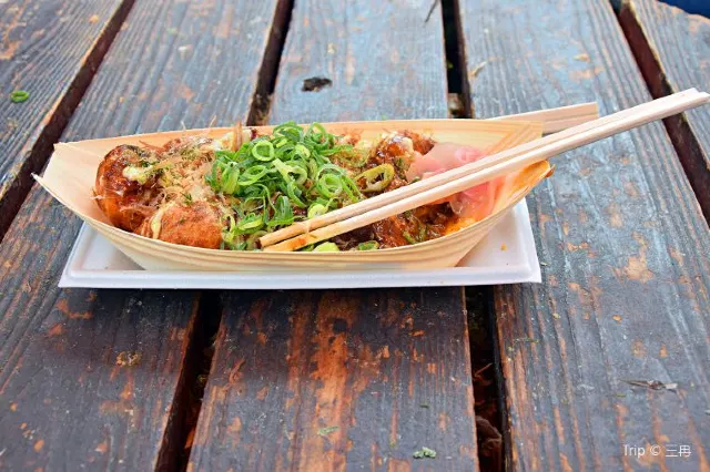 7 Best Asian Street Foods and Where to Get Them