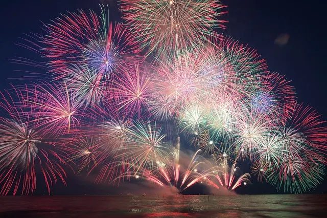 Summer Vacation Ideas in Japan: Fireworks Festival