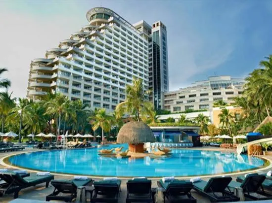 Explore the Royal Family's Backyard and Unrivaled Ocean View Hotels in Hua Hin