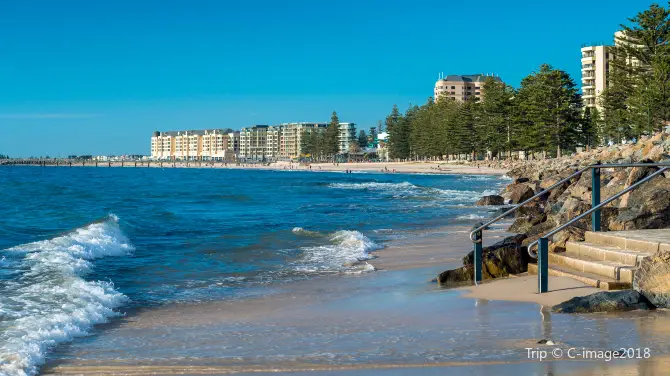 3_Glenelg Beach