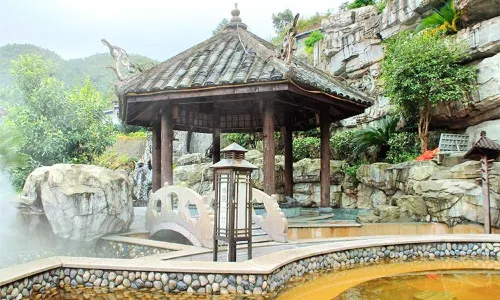 Yulongshan Dong Spring Resort