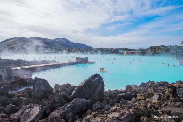 Day Trip Guide to Blue Lagoon in Iceland