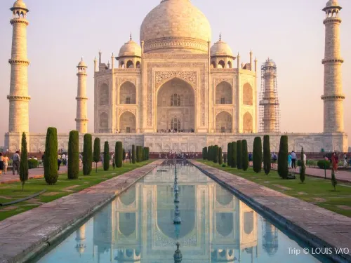 A Useful Taj Mahal Travel Guide