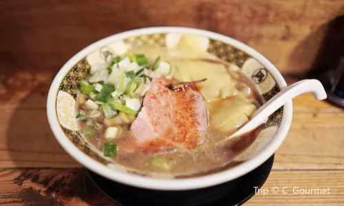 Ramen Nagi - Shinjuku Golden-gai Honkan