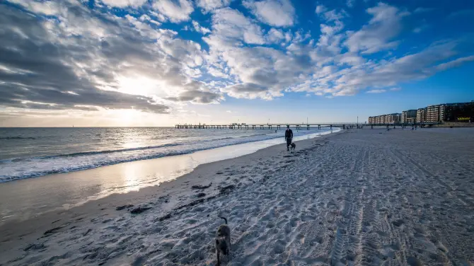 1_Glenelg Beach