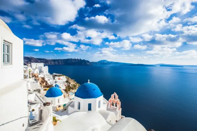 10 Places for The Best Sunset Santorini Experiences